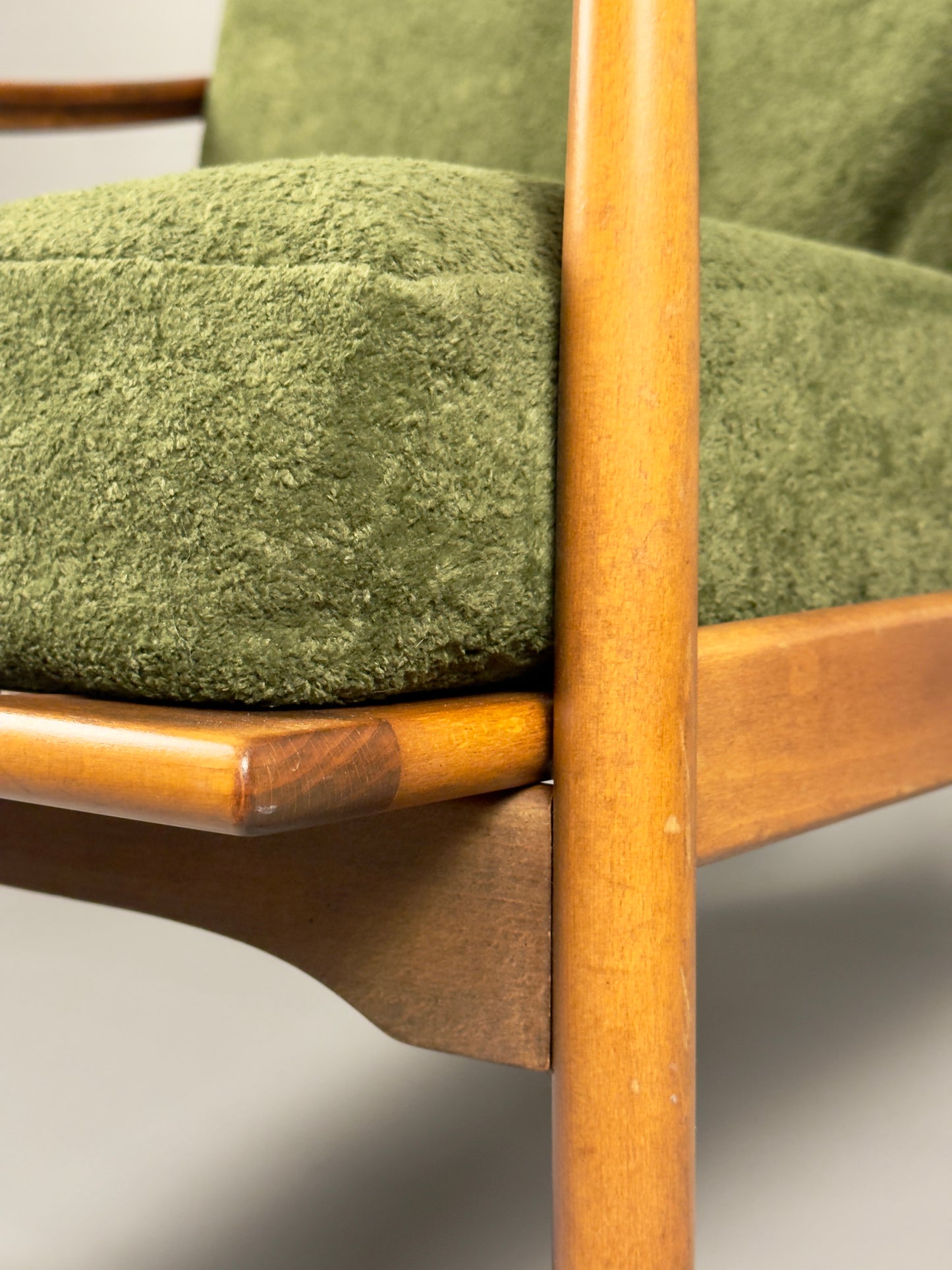 Scandinavian Lounge Chair – Green Upholstery, Beech Wood, Vintage