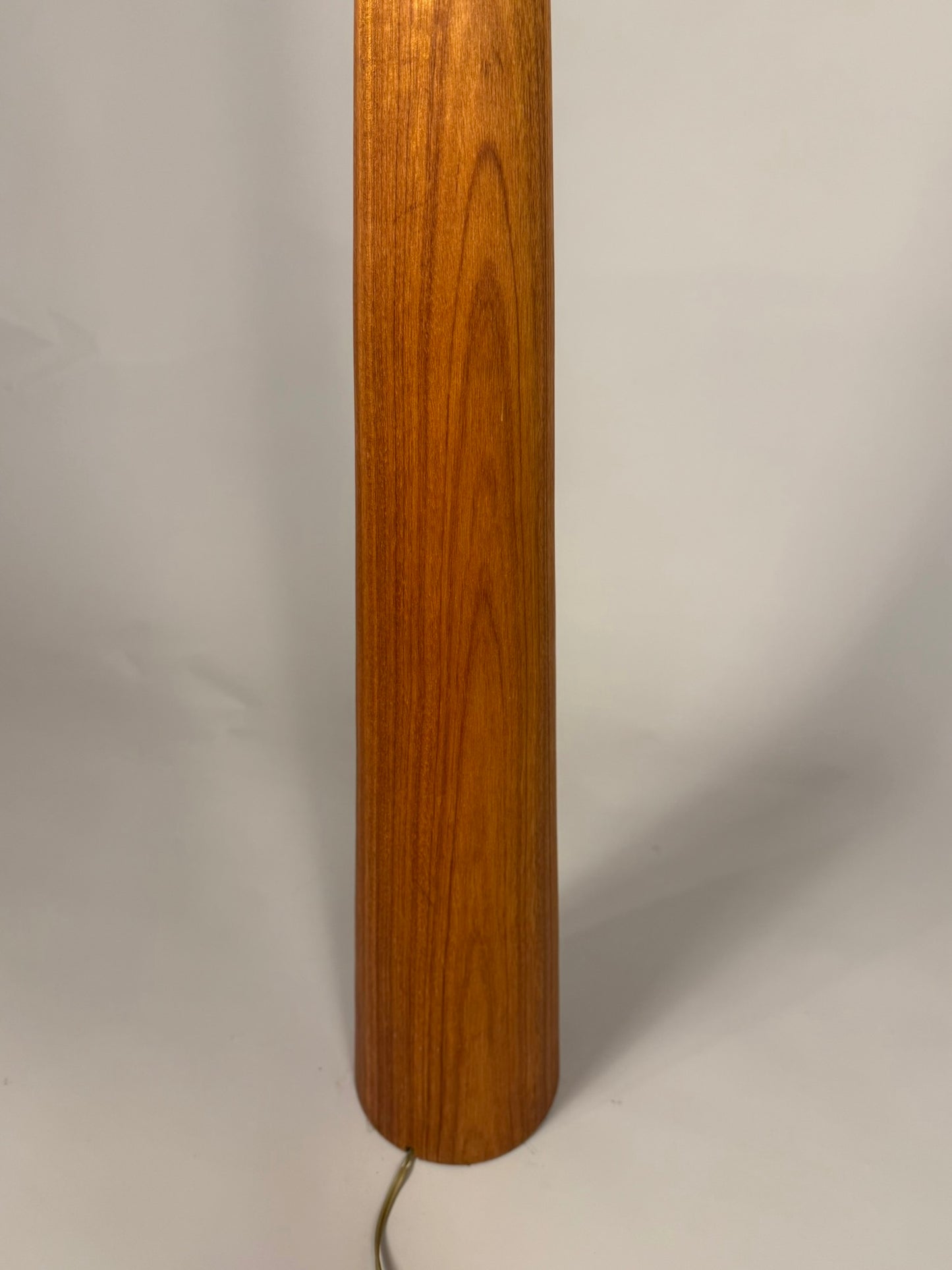 Sculptural floor lamp – exotic wood & textured shade, vintage modern style