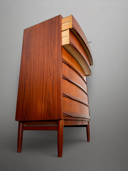 Scandinavian mid-century teak chest of drawers