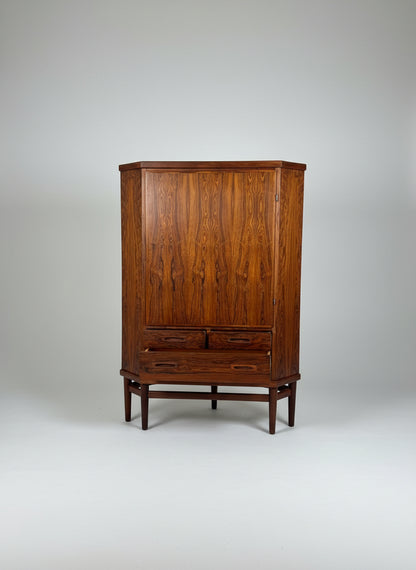 Scandinavian rosewood corner cabinet, Denmark, 1960s