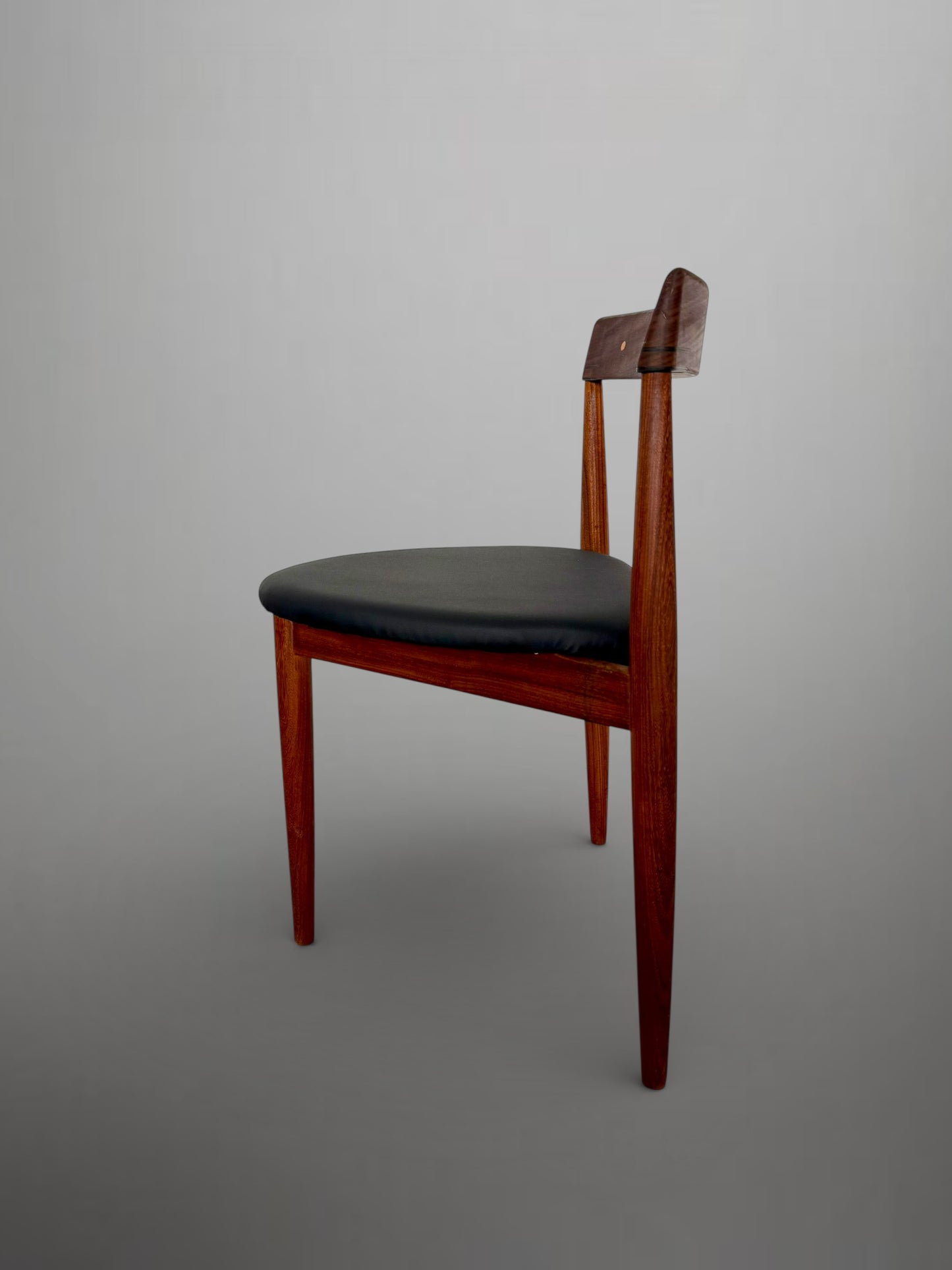 Set of 4 Scandinavian dining chairs by Hans Olsen for Frem Røjle, Denmark, 1960s