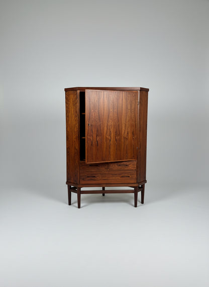 Scandinavian rosewood corner cabinet, Denmark, 1960s
