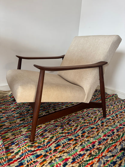 Scandinavian Teak Lounge Chair – Mid-Century Modern