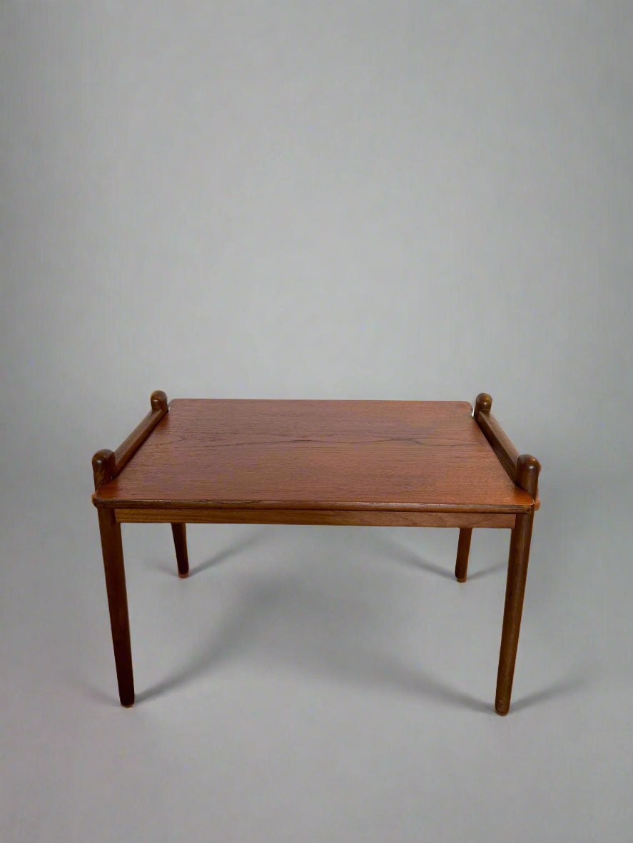 Side Table by Fredrik A. Kayser for Vatne Lenestolfabrikk – Teak, Scandinavian Modern