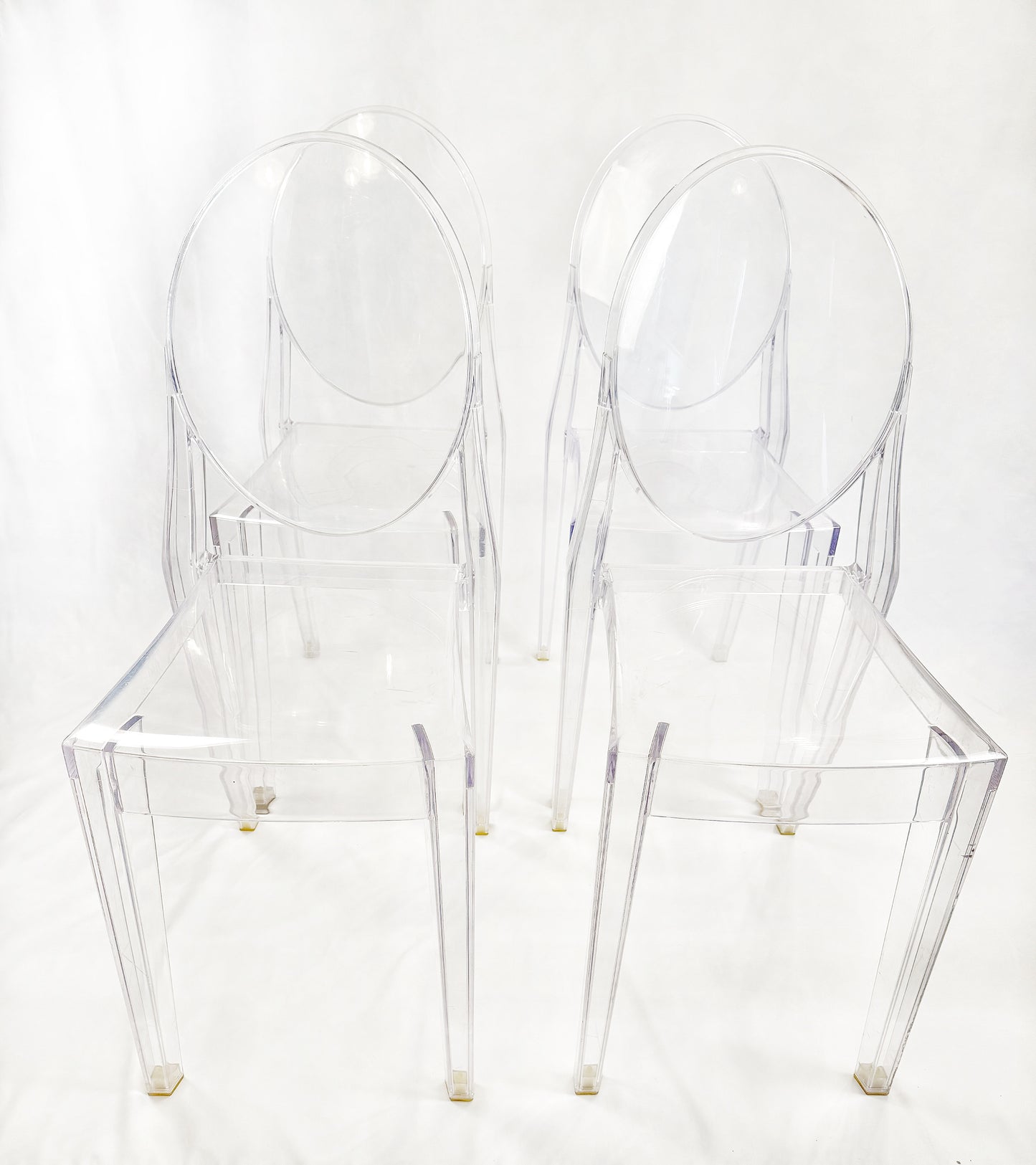 Set of 4 Victoria Ghost Chairs by Philippe Starck for Kartell – Transparent, Stackable Design