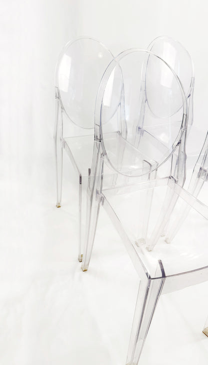 Set of 4 Victoria Ghost Chairs by Philippe Starck for Kartell – Transparent, Stackable Design