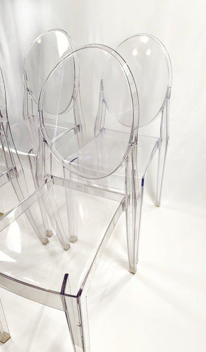 Set of 4 Victoria Ghost Chairs by Philippe Starck for Kartell – Transparent, Stackable Design