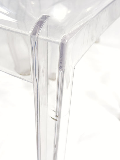 Set of 4 Victoria Ghost Chairs by Philippe Starck for Kartell – Transparent, Stackable Design