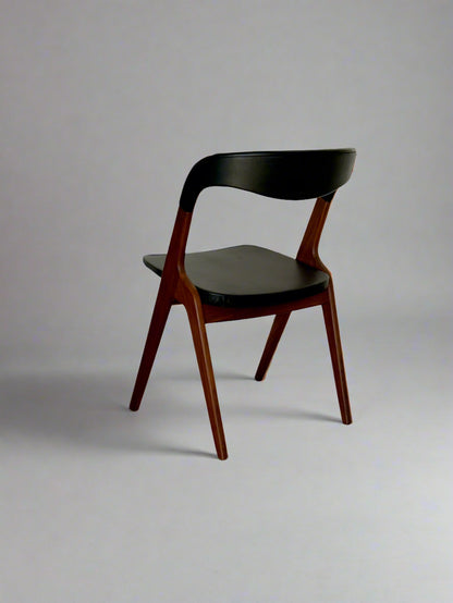 Sonja Chair by Johannes Andersen for Vamo Sønderborg – Teak & Black Skai