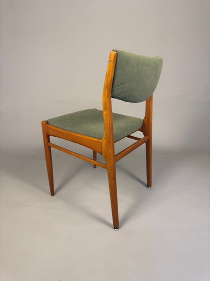 Set of four vintage Scandinavian dining chairs – beech wood & green upholstery