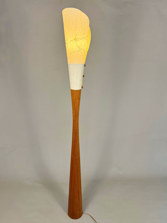 Sculptural floor lamp – exotic wood & textured shade, vintage modern style