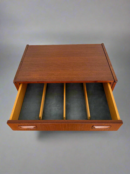 Vintage Teak Storage Cabinet – 4 Drawers, Scandinavian Style, 1960s